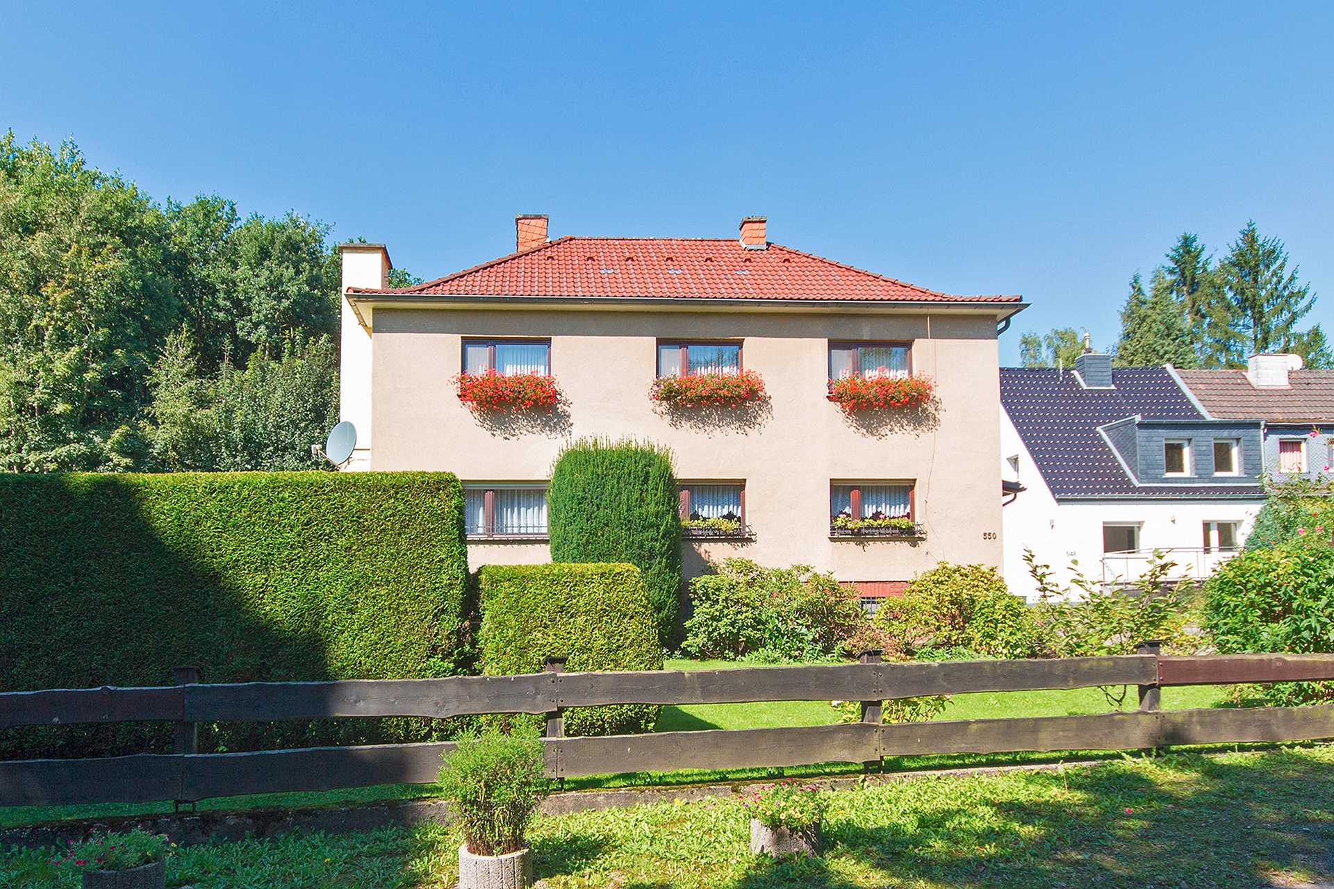 Immobilienmakler Aachen Zweifamilienhaus referenzen mit Immobilienbewertung