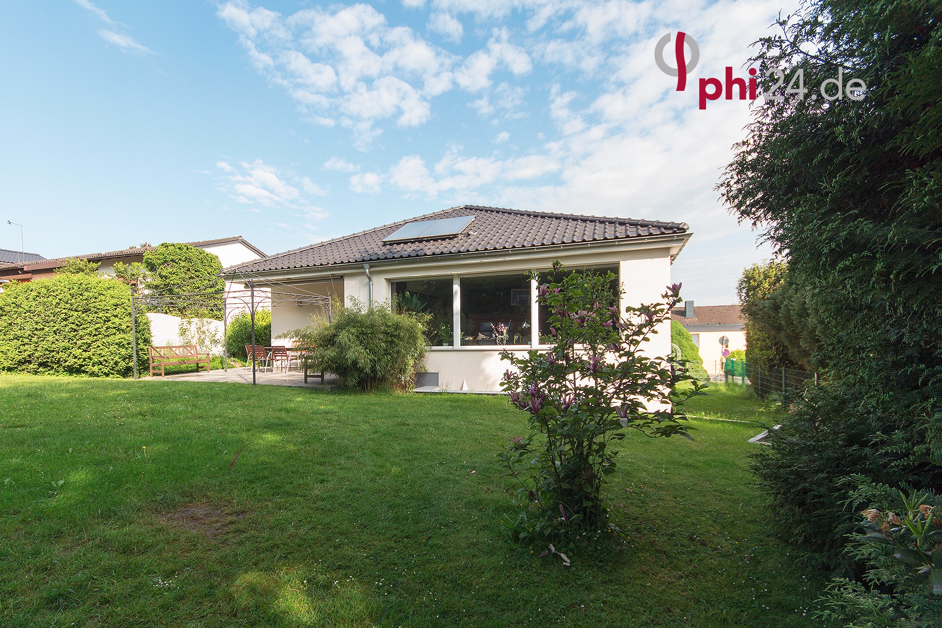 Einfamilienhaus Aachen referenzen Phi Immobilienmakler Aachen Einfamilienhaus referenzen mit Immobilienbewertung