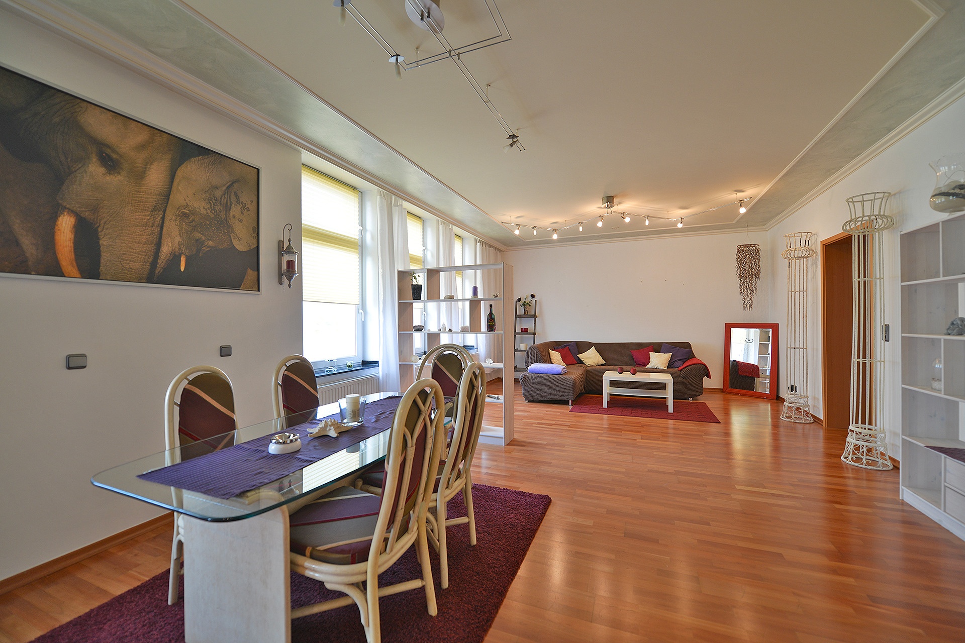 Etagenwohnung Herzogenrath referenzen Phi: Wohnenbereich 11,0 m x 4,7 m Immobilienmakler Herzogenrath Etagenwohnung referenzen mit Immobilienbewertung