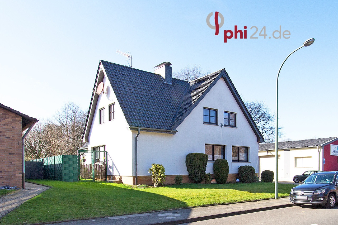 Immobilienmakler Baesweiler Zweifamilienhaus referenzen mit Immobilienbewertung