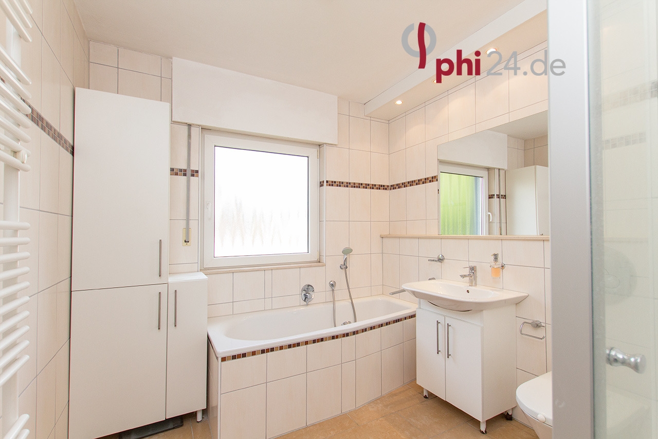 Reihenendhaus Aachen referenzen Phi: Immobilien-Aachen-Haus-kaufen-UA995--13 Immobilienmakler Aachen Reihenendhaus referenzen mit Immobilienbewertung