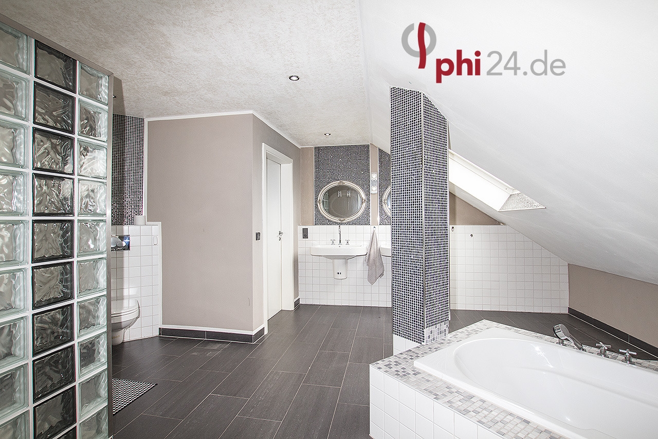 Einfamilienhaus Baesweiler referenzen Phi: Immobilien-Basweiler-Haus-Kaufen-UV559-08 Immobilienmakler Baesweiler Einfamilienhaus referenzen mit Immobilienbewertung
