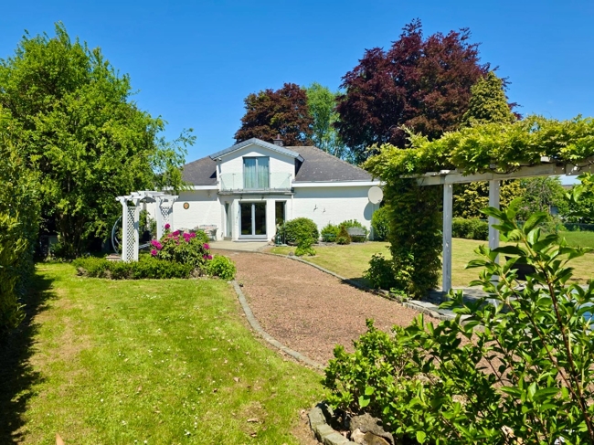 Villa Baelen kaufen Phi Immobilienmakler Baelen Villa kaufen mit Immobilienbewertung