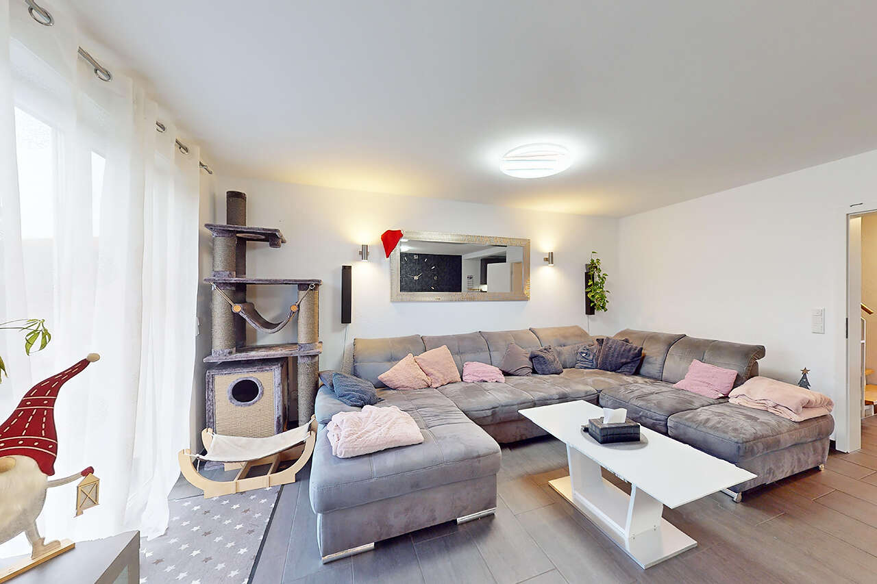 Doppelhaushälfte Elsdorf referenzen Phi: Immobilien-Elsdorf-Haus-Kaufen-XW443-03 Immobilienmakler Elsdorf Doppelhaushälfte referenzen mit Immobilienbewertung