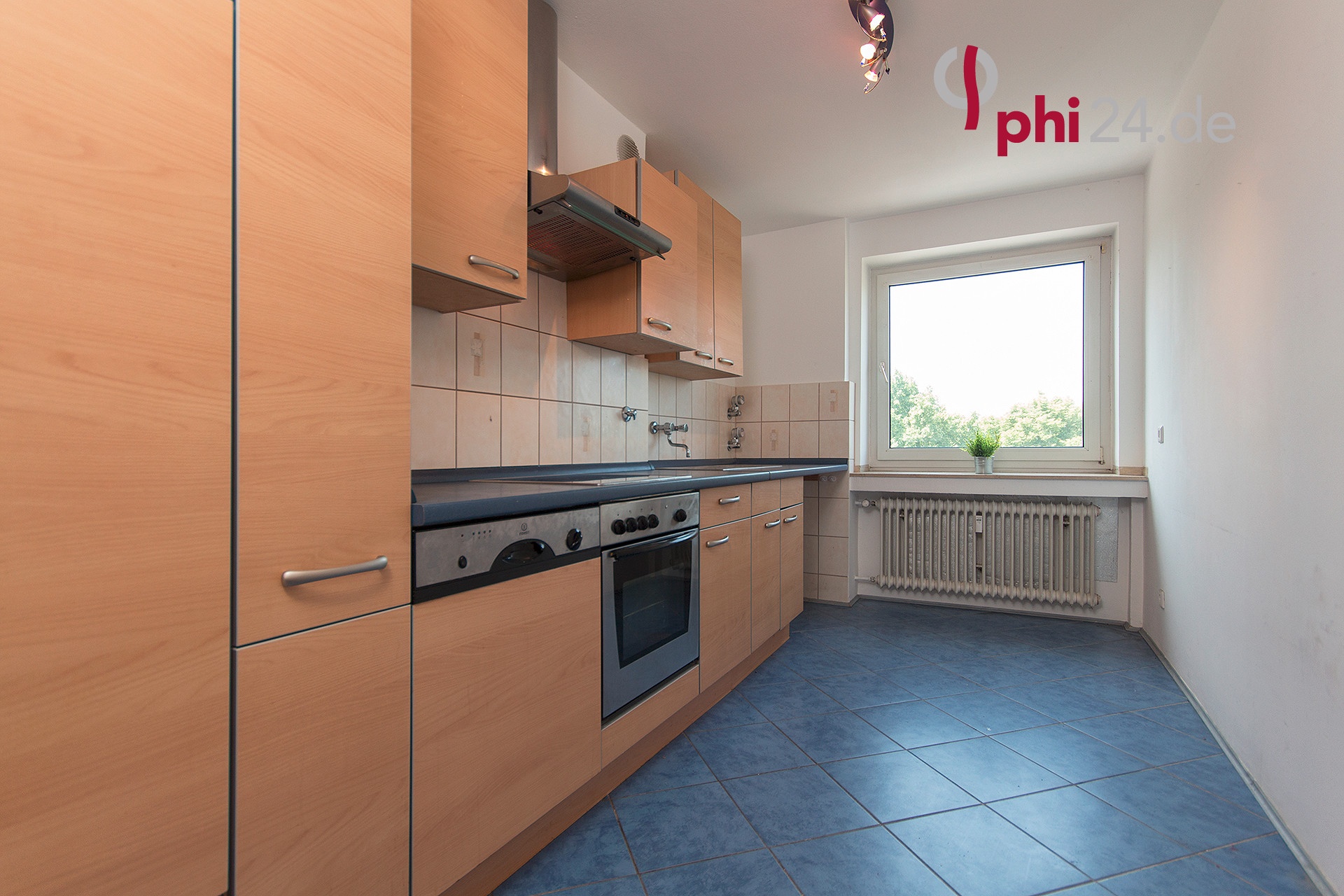 Etagenwohnung Aachen kaufen Phi: Küche 4,60 m x 2,35 m Immobilienmakler Aachen Etagenwohnung kaufen mit Immobilienbewertung