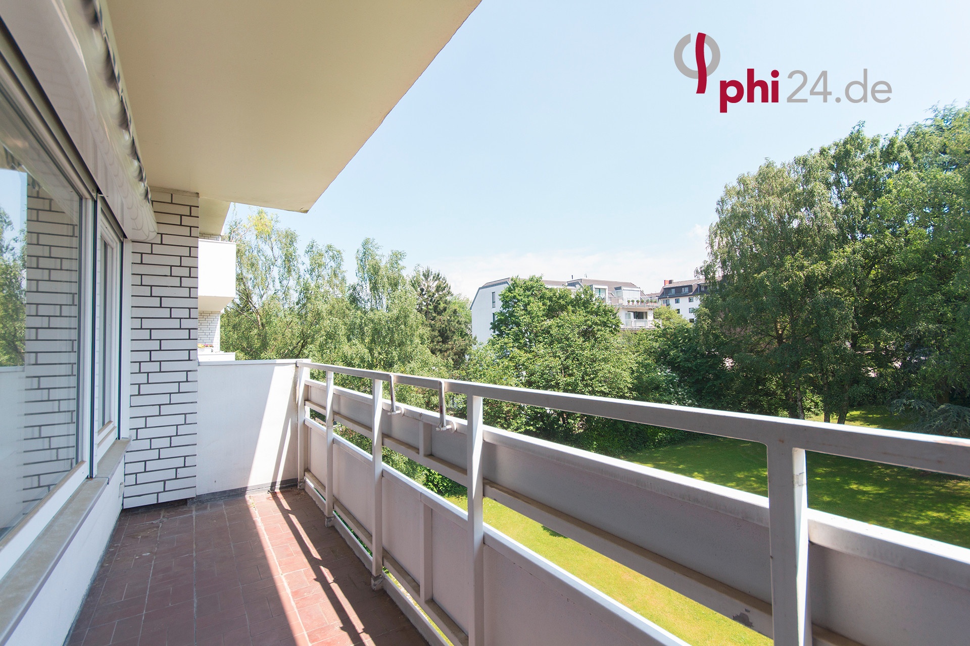 Etagenwohnung Aachen kaufen Phi: Balkon 5,30 m x 1,40 m Immobilienmakler Aachen Etagenwohnung kaufen mit Immobilienbewertung