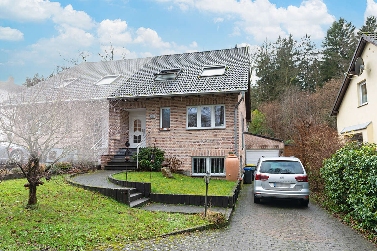 Doppelhaushälfte Roetgen kaufen Phi: Immobilien-Roetgen-Haus-Kaufen-RZ626-14 Immobilienmakler Roetgen Doppelhaushälfte kaufen mit Immobilienbewertung