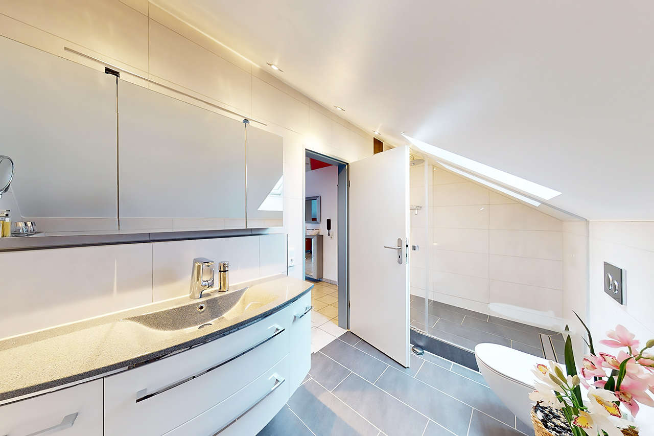 Zweifamilienhaus Elsdorf kaufen Phi: Immobilien-Elsdorf-Haus-Kaufen-ZP998-04 Immobilienmakler Elsdorf Zweifamilienhaus kaufen mit Immobilienbewertung