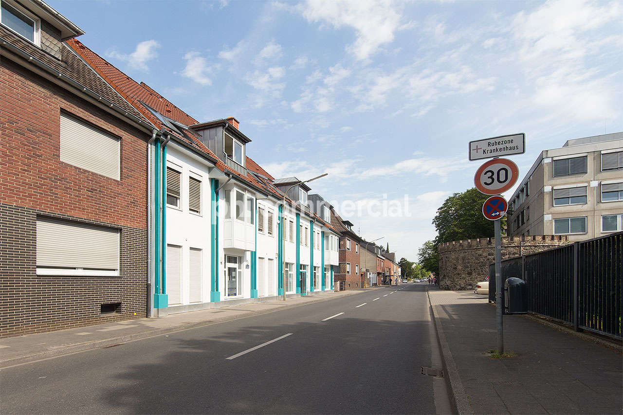 Praxisfläche Eschweiler mieten Phi: Immobilien-Eschweiler-Praxis-mieten-M-UU033-9 Immobilienmakler Eschweiler Praxisfläche mieten mit Immobilienbewertung