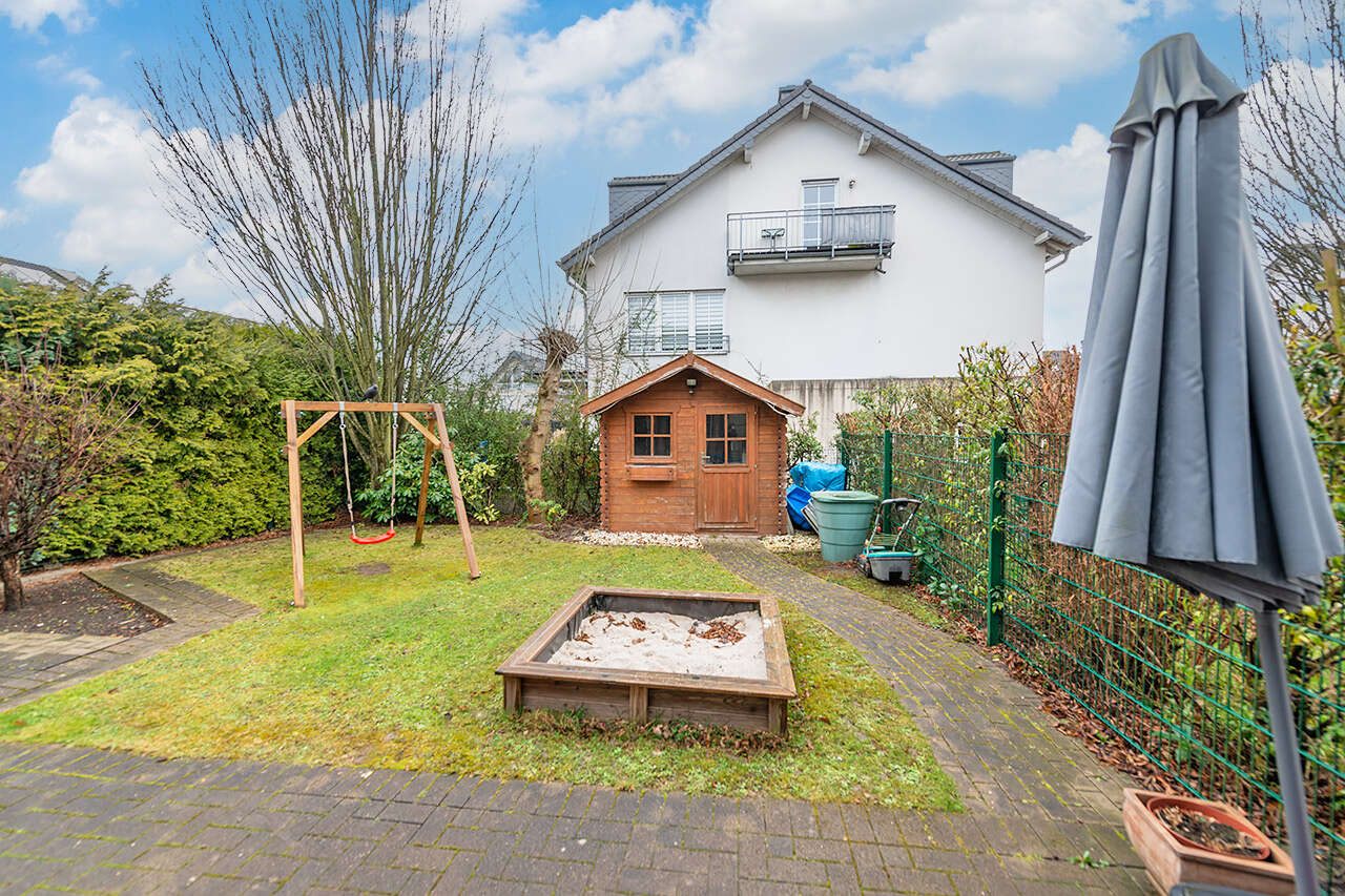 Doppelhaushälfte Kerpen referenzen Phi: Immobilien-Kerpen-Haus-Kaufen-WD373-16 Immobilienmakler Kerpen Doppelhaushälfte referenzen mit Immobilienbewertung