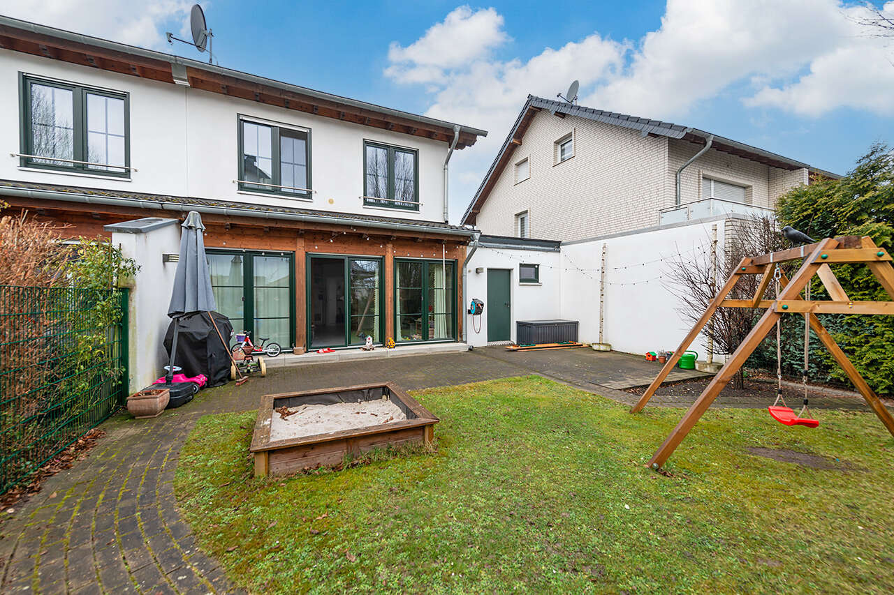 Doppelhaushälfte Kerpen referenzen Phi: Immobilien-Kerpen-Haus-Kaufen-WD373-14 Immobilienmakler Kerpen Doppelhaushälfte referenzen mit Immobilienbewertung