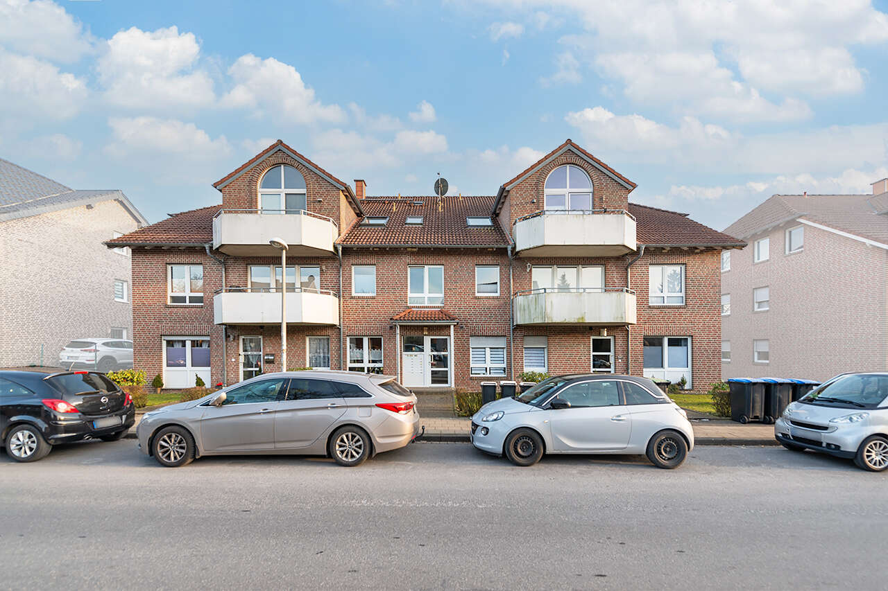 DG-Wohnung Aachen referenzen Phi: Immobilien-Aachen-Wohnung-Kaufen-GP312-01 Immobilienmakler Aachen DG-Wohnung referenzen mit Immobilienbewertung