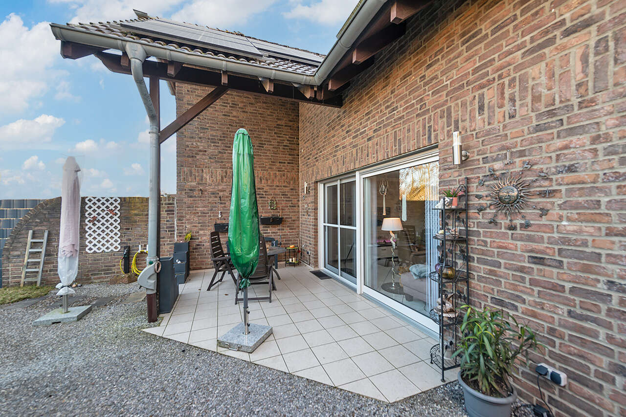 Doppelhaushälfte Titz referenzen Phi: Immobilien-Titz-Haus-Kaufen-AM322-15 Immobilienmakler Titz Doppelhaushälfte referenzen mit Immobilienbewertung