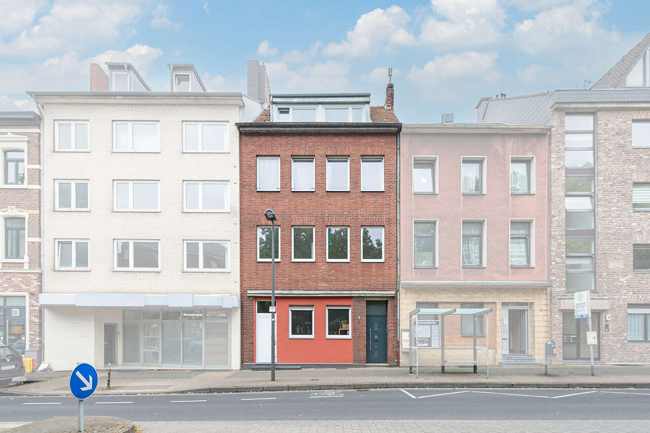 Immobilienmakler Aachen Mehrfamilienhaus kaufen mit Immobilienbewertung