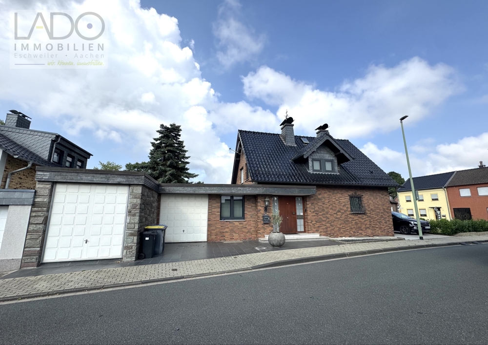 Einfamilienhaus Inden / Lucherberg mieten Phi: Fontansicht Immobilienmakler Inden / Lucherberg Einfamilienhaus mieten mit Immobilienbewertung
