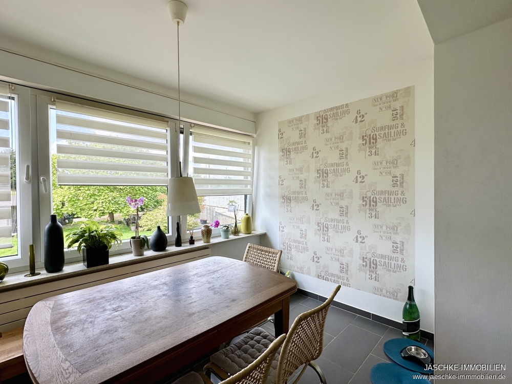 Zweifamilienhaus Stolberg (Rheinland) / Breinig kaufen Phi: Esszimmer OG Immobilienmakler Stolberg (Rheinland) / Breinig Zweifamilienhaus kaufen mit Immobilienbewertung