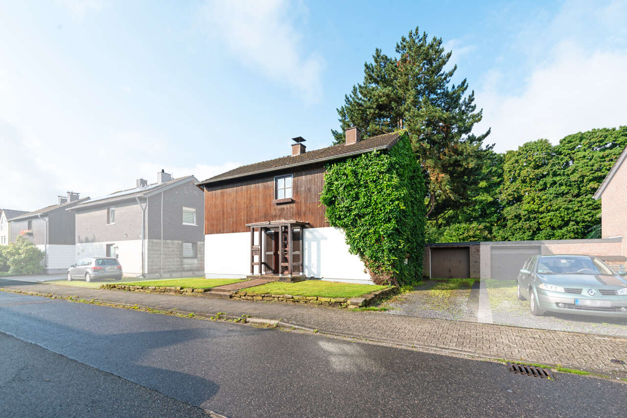 Immobilienmakler Aachen Einfamilienhaus kaufen mit Immobilienbewertung