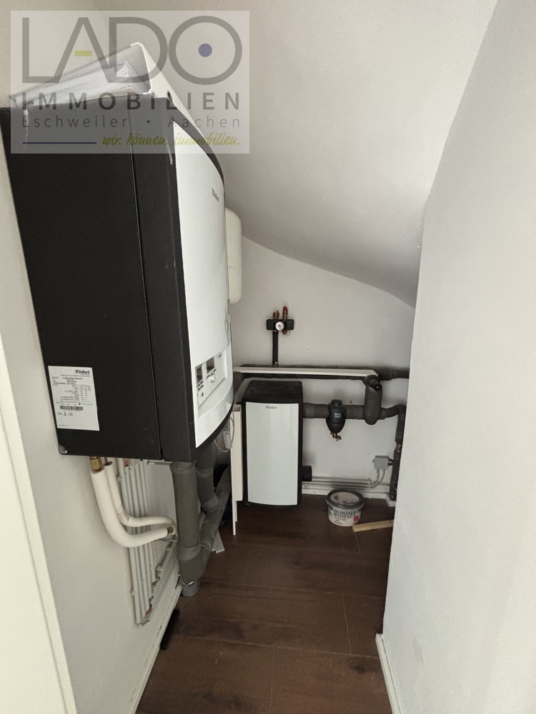 Reihenhaus Eschweiler / Dürwiß kaufen Phi: Abstellraum + Wärmepumpe Immobilienmakler Eschweiler / Dürwiß Reihenhaus kaufen mit Immobilienbewertung