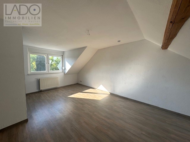 Mehrfamilienhaus Merzenich kaufen Phi: 2. OG Wohnzimmer Immobilienmakler Merzenich Mehrfamilienhaus kaufen mit Immobilienbewertung