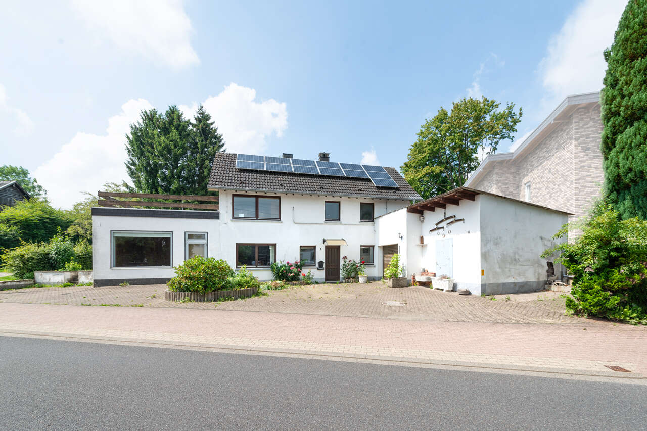 Immobilienmakler Simmerath Einfamilienhaus kaufen mit Immobilienbewertung