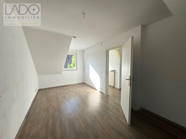 Mehrfamilienhaus Merzenich kaufen Phi: 2. OG Schlafzimmer Immobilienmakler Merzenich Mehrfamilienhaus kaufen mit Immobilienbewertung