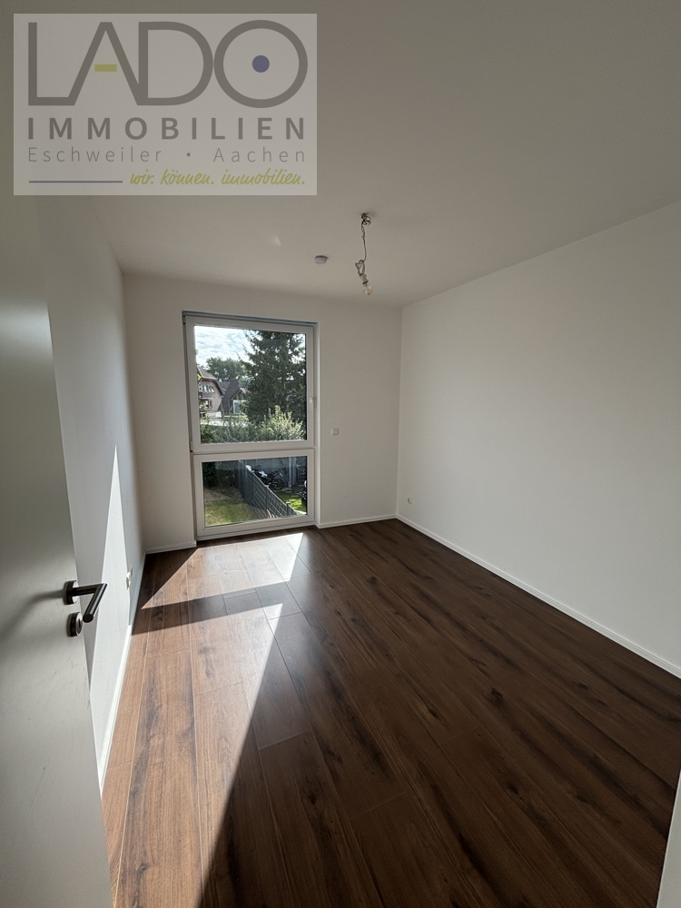 Reihenhaus Eschweiler / Dürwiß kaufen Phi: Kinderzimmer 1 Immobilienmakler Eschweiler / Dürwiß Reihenhaus kaufen mit Immobilienbewertung