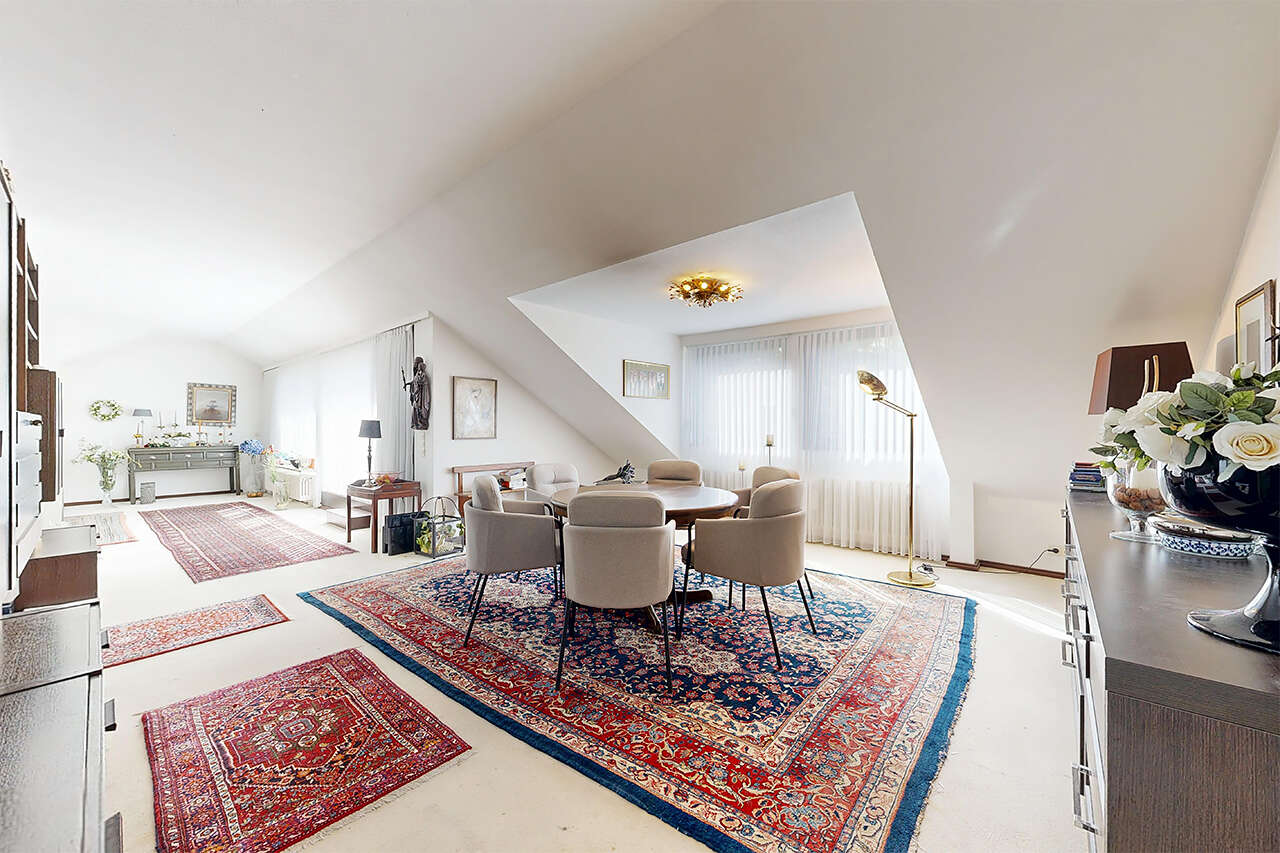 Immobilienmakler Aachen DG-Wohnung kaufen mit Immobilienbewertung