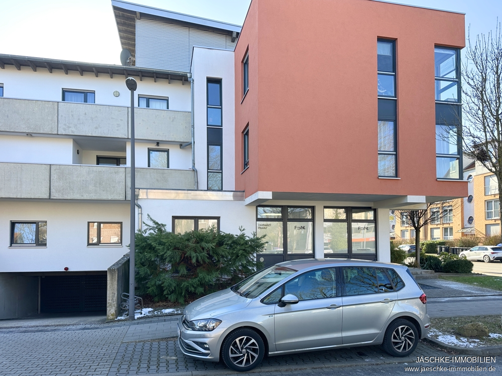 Wohn- und Geschäftshaus Aachen / Brand kaufen Phi: Außenansicht Seitenstraße Immobilienmakler Aachen / Brand Wohn- und Geschäftshaus kaufen mit Immobilienbewertung
