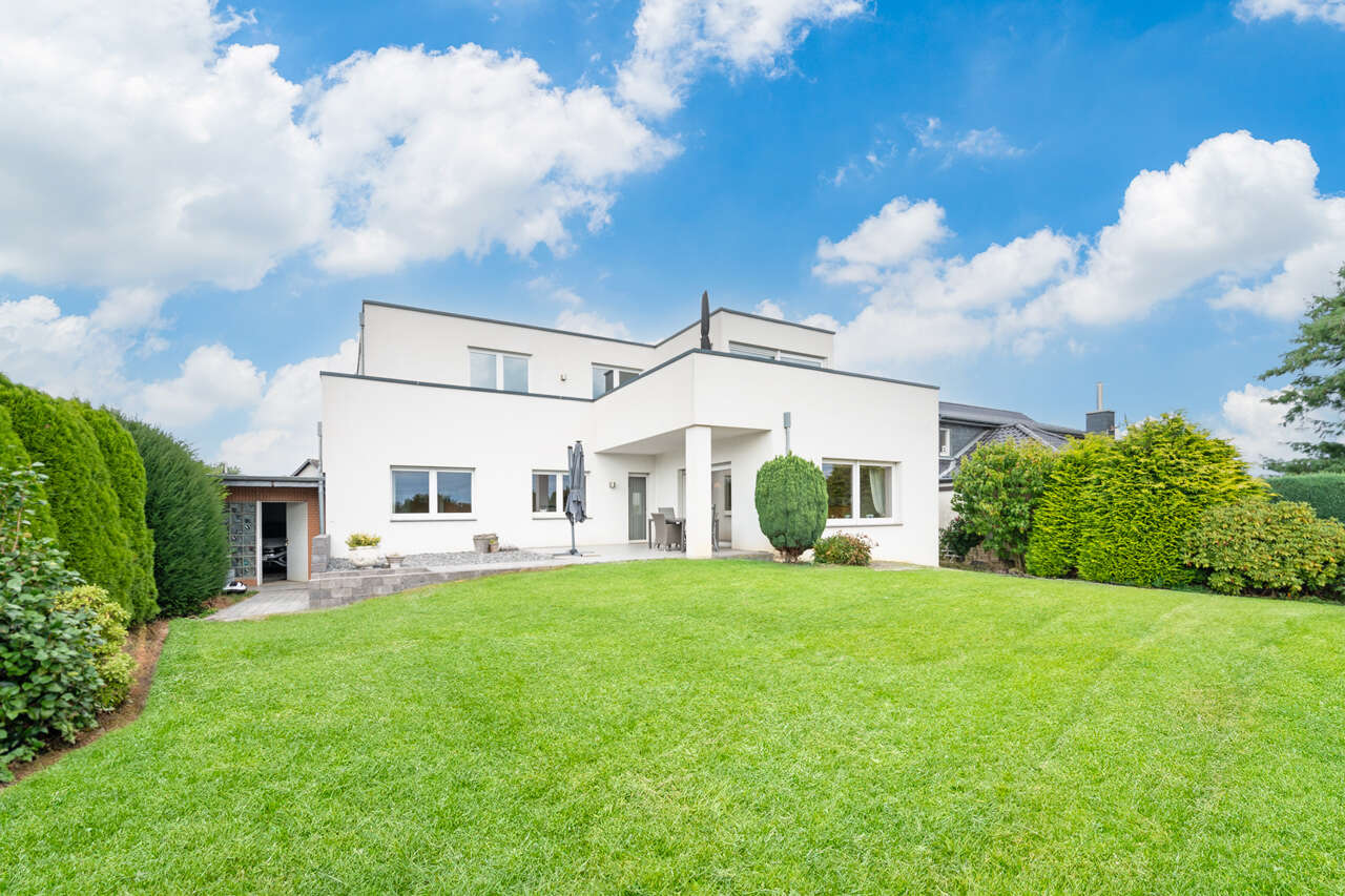 Immobilienmakler Eschweiler Zweifamilienhaus kaufen mit Immobilienbewertung