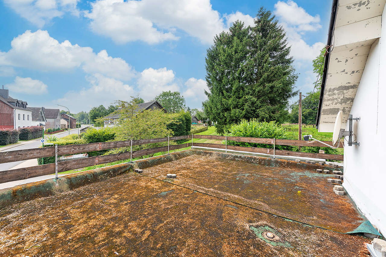 Einfamilienhaus Simmerath kaufen Phi: Immobilien-Simmerath-Haus-Kaufen-IU960-09 Immobilienmakler Simmerath Einfamilienhaus kaufen mit Immobilienbewertung