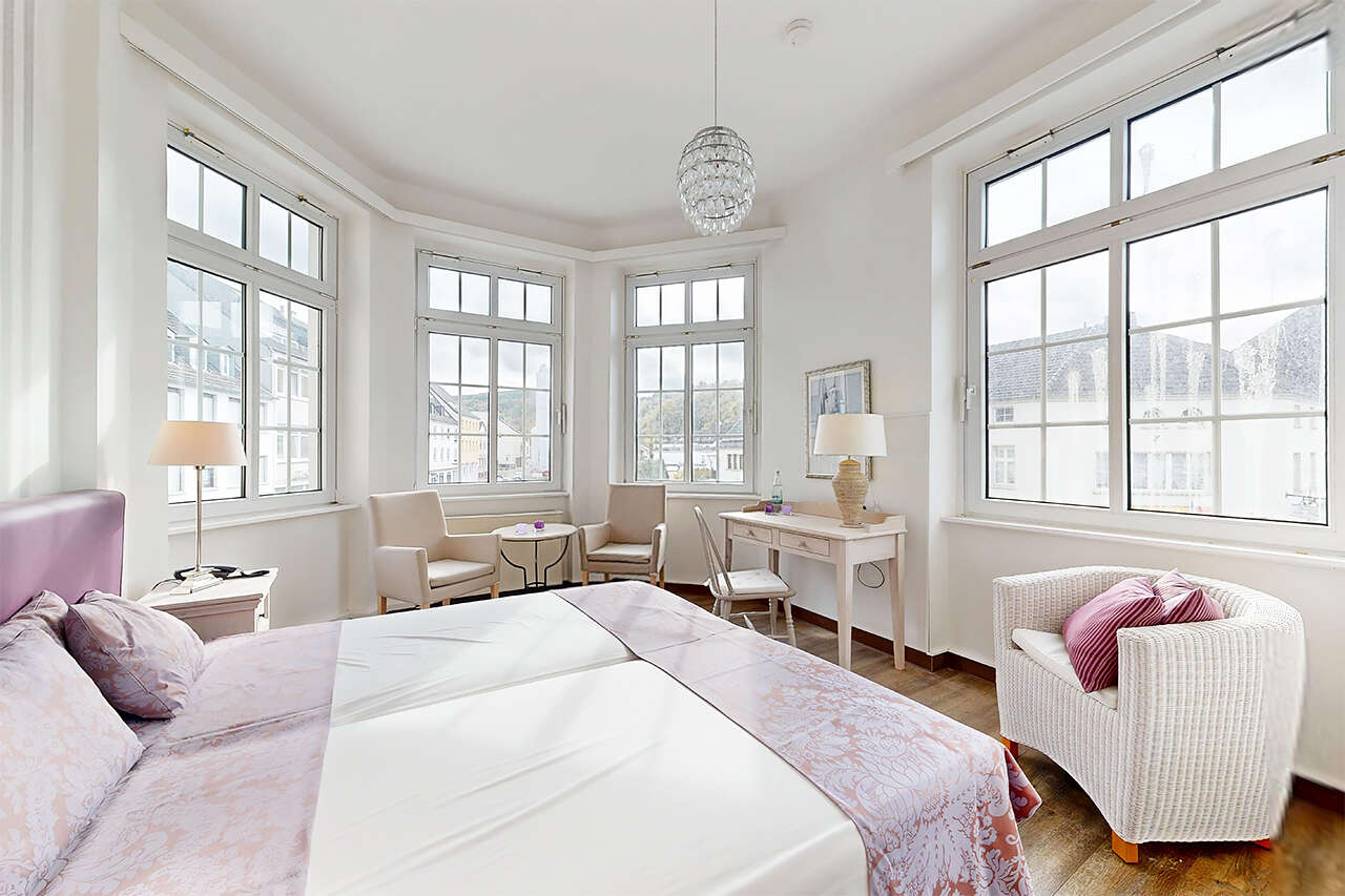 Hotel Gemünd kaufen Phi: Immobilien-Gemünd-Hotel-Kaufen-IV783-06 Immobilienmakler Gemünd Hotel kaufen mit Immobilienbewertung