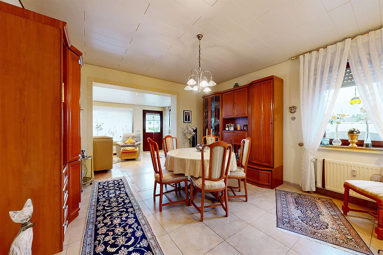 Mehrfamilienhaus Jülich kaufen Phi: Immobilien-Jülich-MFH-Kaufen-ZW426-08 Immobilienmakler Jülich Mehrfamilienhaus kaufen mit Immobilienbewertung