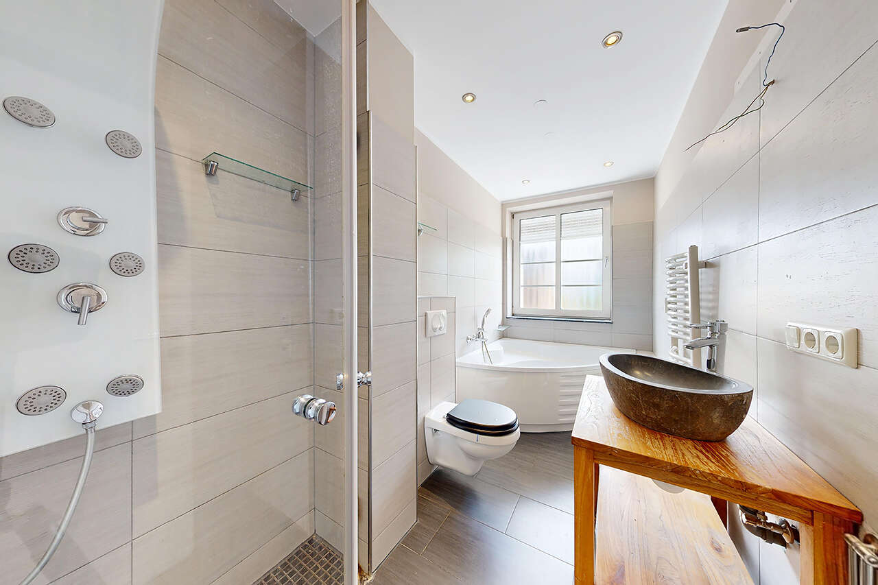 Wohn- und Geschäftshaus Hürth kaufen Phi: Immobilien-Hürth-WGH-Kaufen-PH963-09-Bonnstr-246-3FH-1OG Immobilienmakler Hürth Wohn- und Geschäftshaus kaufen mit Immobilienbewertung