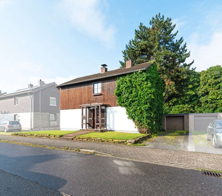 Immobilienmakler Aachen Einfamilienhaus kaufen mit Immobilienbewertung