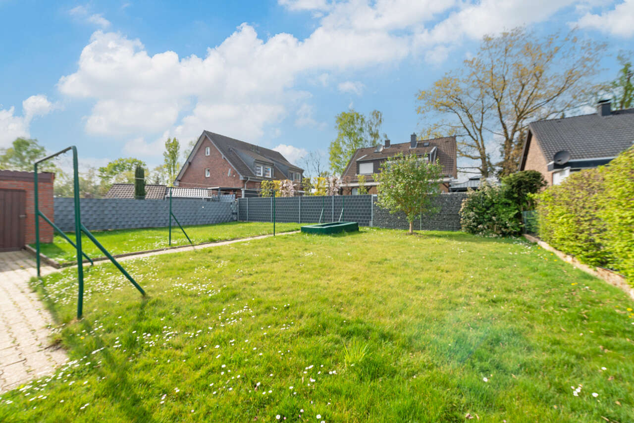 Einfamilienhaus Alsdorf kaufen Phi: Immobilien-Alsdorf-Haus-Kaufen-KT611-11 Immobilienmakler Alsdorf Einfamilienhaus kaufen mit Immobilienbewertung