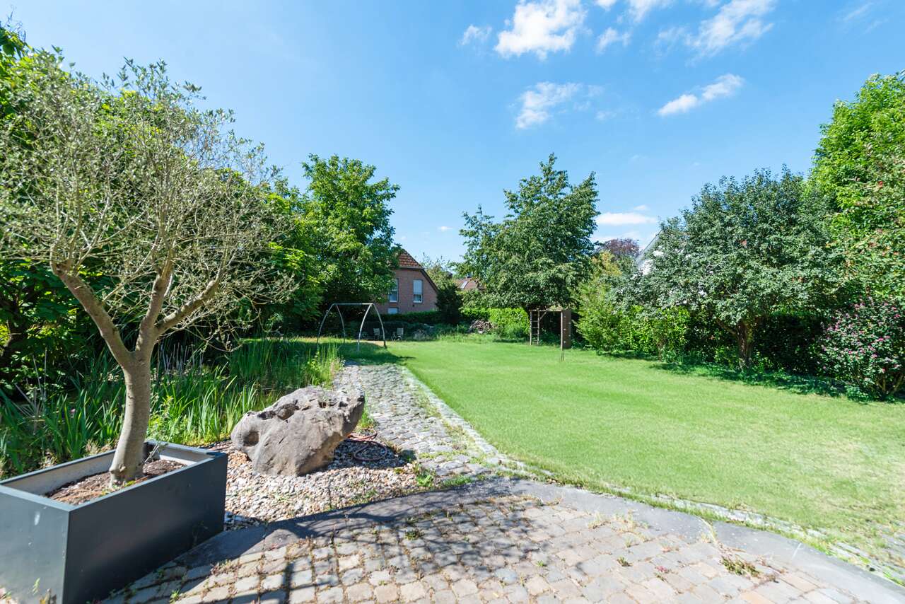 Immobilienmakler Aachen Villa kaufen mit Immobilienbewertung