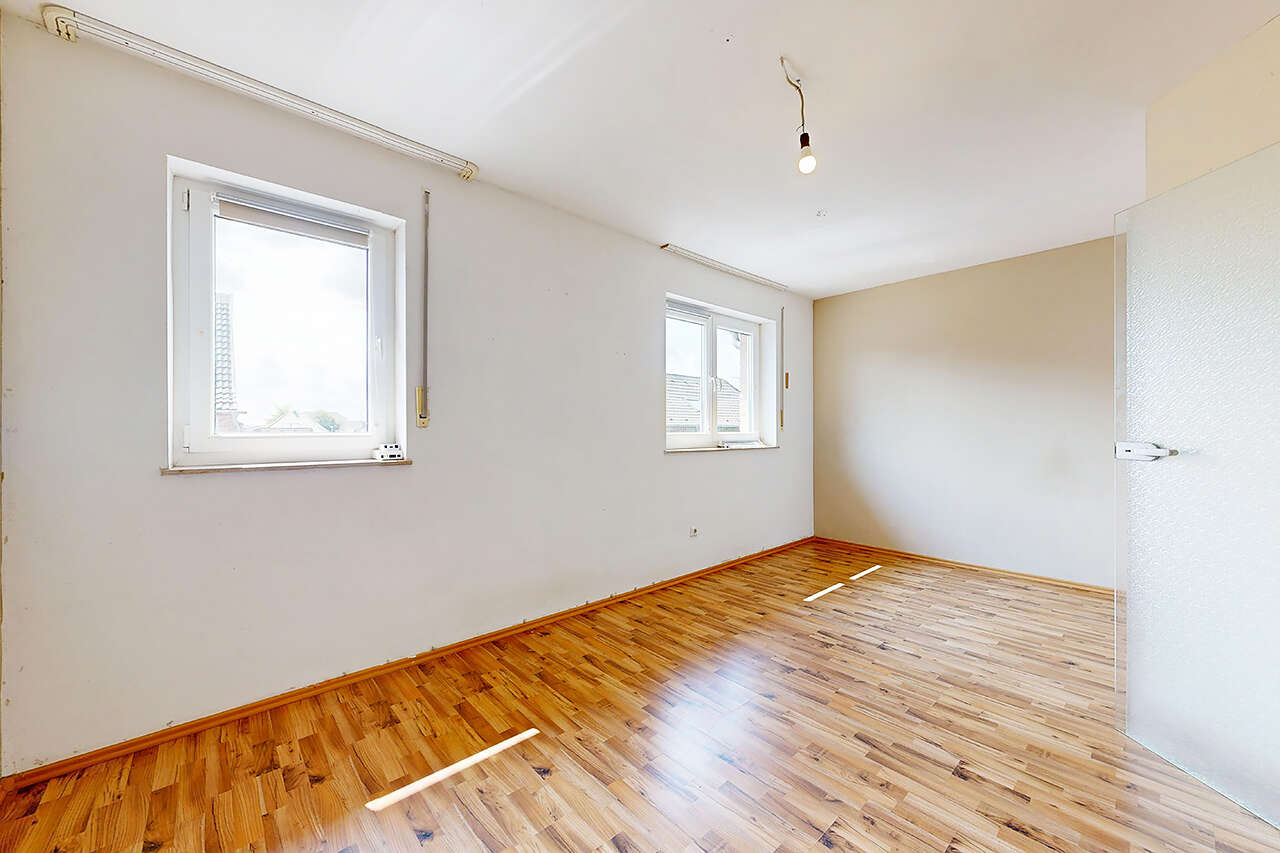 Reihenendhaus Bedburg kaufen Phi: Immobilien-Bedburg-Haus-Kaufen-JK341-05 Immobilienmakler Bedburg Reihenendhaus kaufen mit Immobilienbewertung