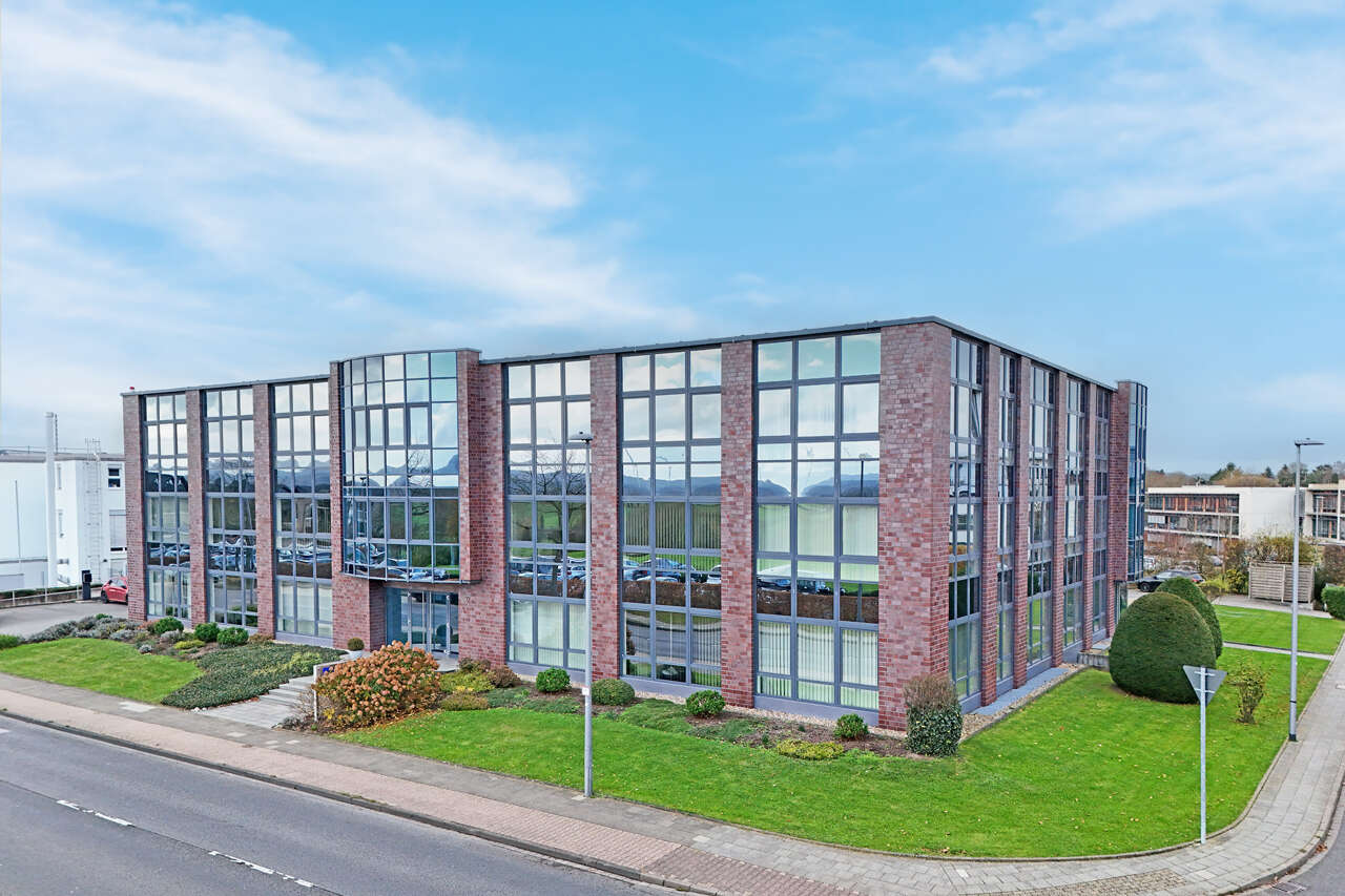 Immobilienmakler Aachen Bürohaus mieten mit Immobilienbewertung