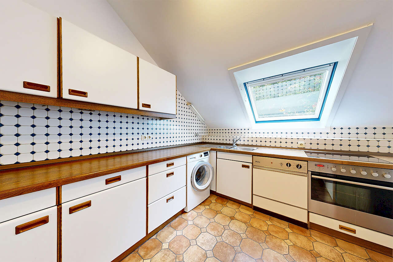 DG-Wohnung Aachen kaufen Phi: Immobilien-Aachen-Wohnung-Kaufen-FL765-31 Immobilienmakler Aachen DG-Wohnung kaufen mit Immobilienbewertung