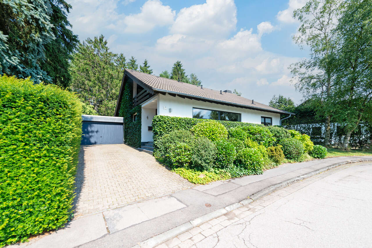 Immobilienmakler Simmerath Einfamilienhaus kaufen mit Immobilienbewertung