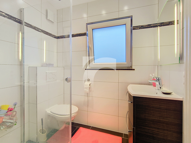 Immobilienmakler Kelmis Doppelhaushälfte kaufen mit Immobilienbewertung