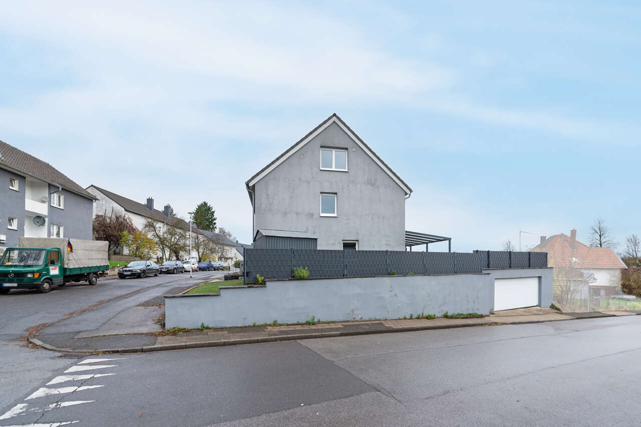 Doppelhaushälfte Herzogenrath mieten Phi: Immobilien-Herzogenrath-Haus-Mieten-M-XS862-08 Immobilienmakler Herzogenrath Doppelhaushälfte mieten mit Immobilienbewertung