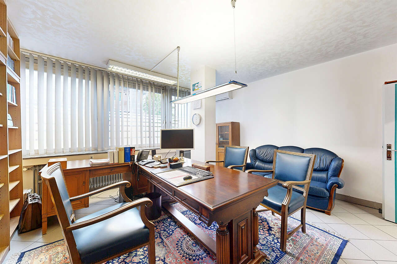 Immobilienmakler Eschweiler Bürohaus kaufen mit Immobilienbewertung