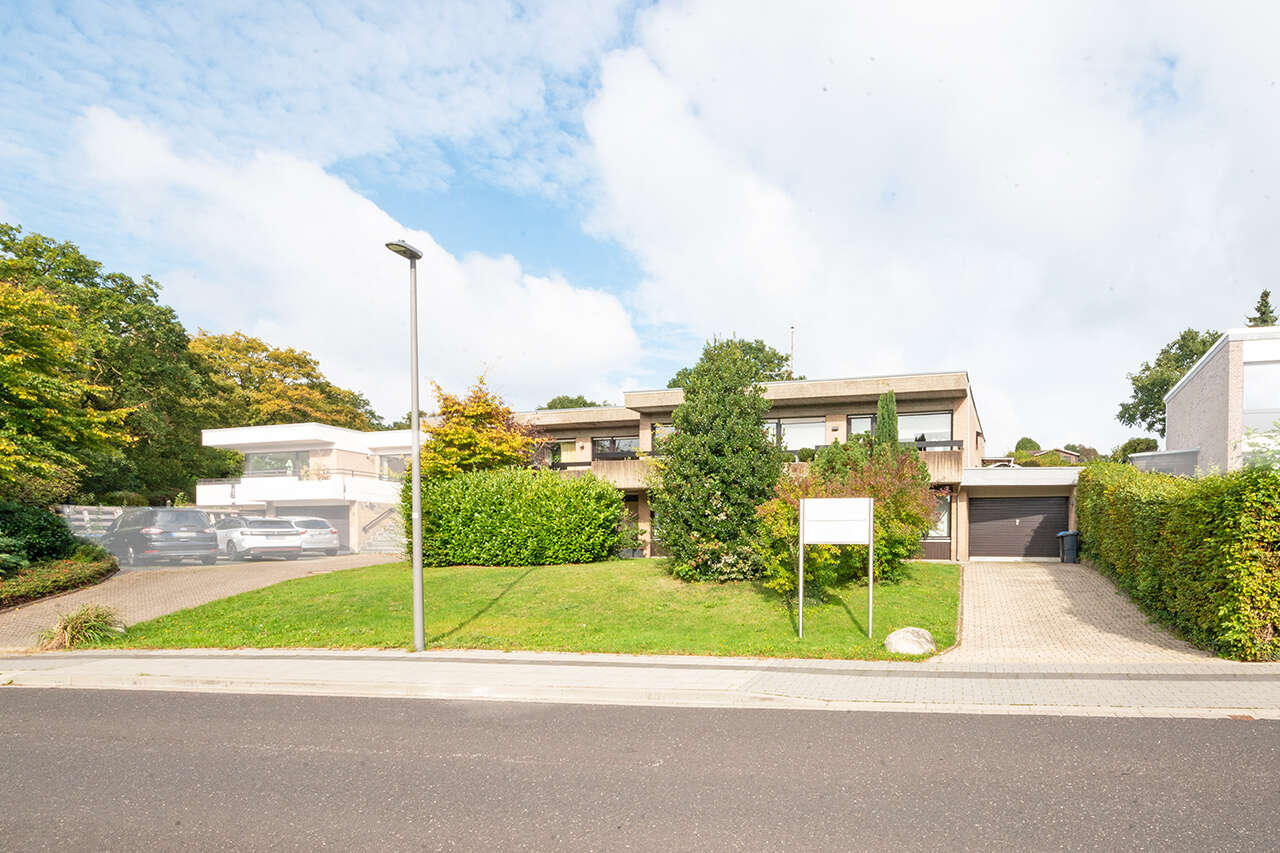 Immobilienmakler Aachen Reihenendhaus kaufen mit Immobilienbewertung