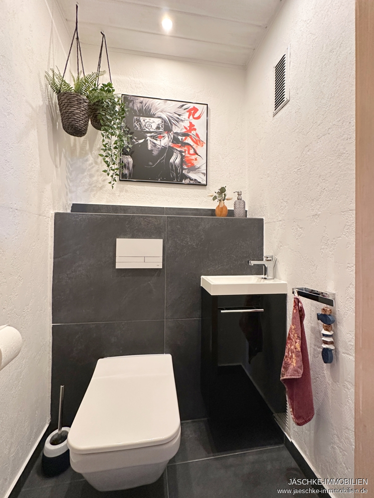 Immobilienmakler Aachen / Nütheim DG-Wohnung kaufen mit Immobilienbewertung