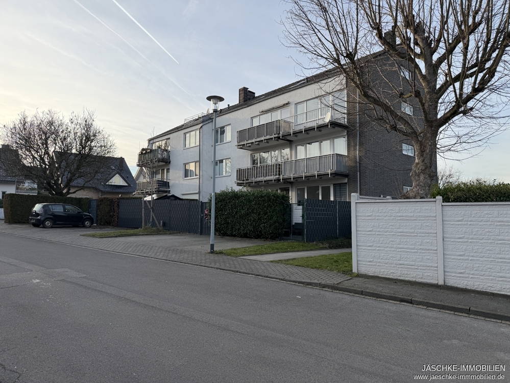 Immobilienmakler Eschweiler / Kinzweiler DG-Wohnung kaufen mit Immobilienbewertung