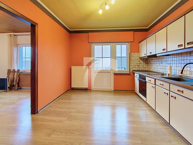 Immobilienmakler KELMIS Einfamilienhaus kaufen mit Immobilienbewertung