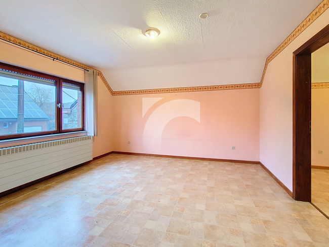 Immobilienmakler KELMIS Einfamilienhaus kaufen mit Immobilienbewertung