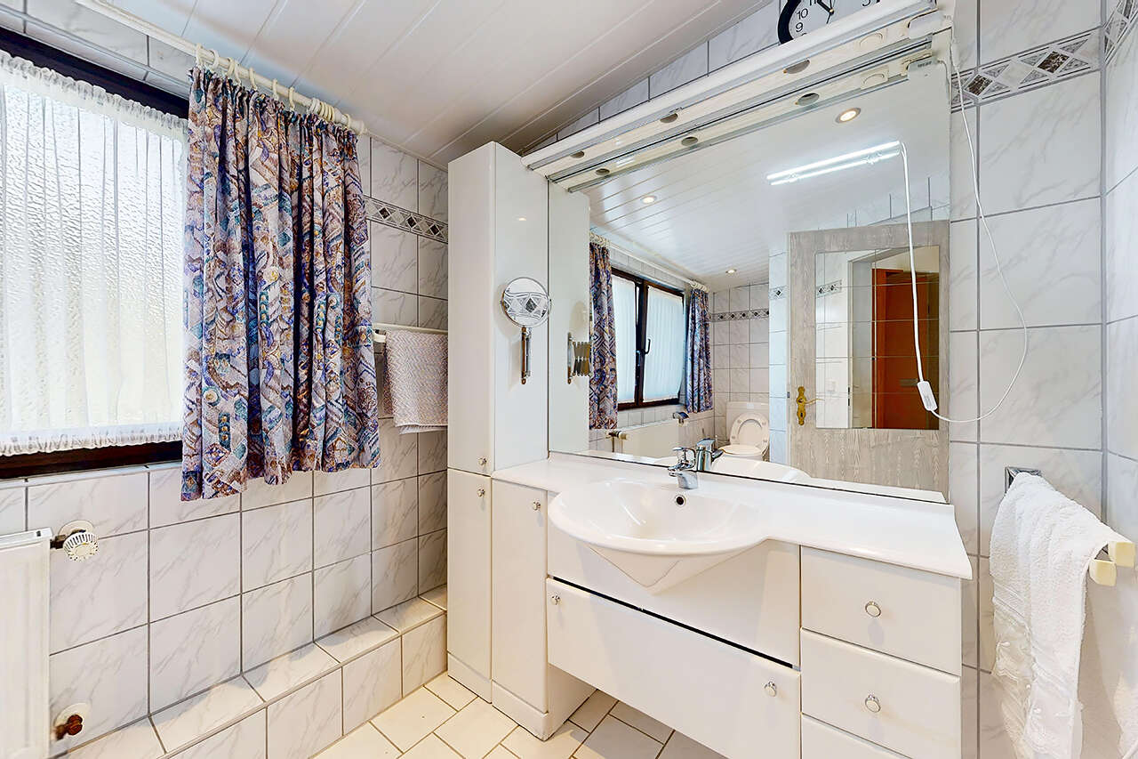 Immobilienmakler Baesweiler Maisonette-Wohnung kaufen mit Immobilienbewertung