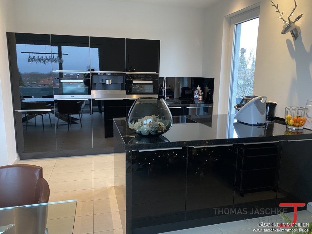 Penthouse – Umlaufende Terrasse – geringe Nebenkosten – zwei Stellplätze - Foto 5